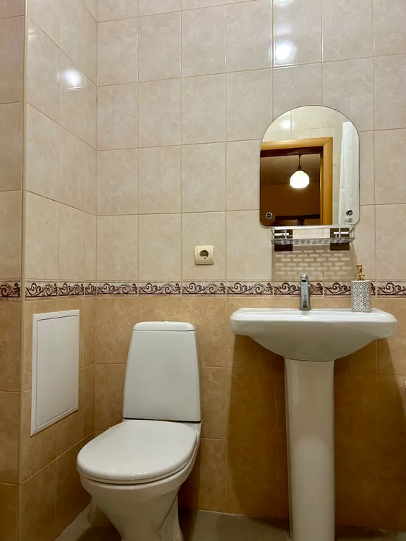 1-комнатная квартира, 15 минут до центра на автомобиле, с парковкой у дома