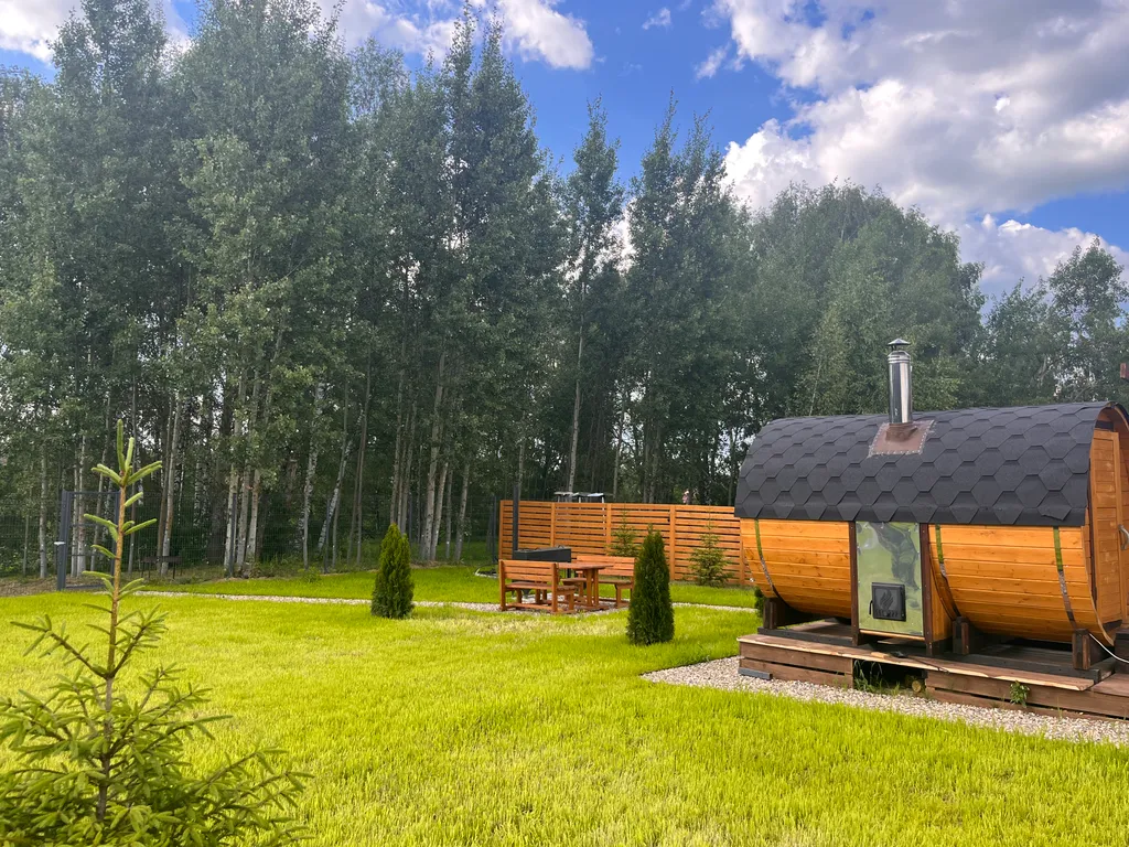 Дом с купелью и баней