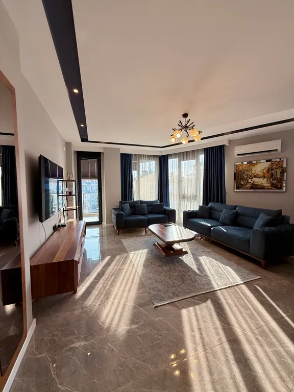 SA Apartments! Luxury 2bd Flat 150m to the Beach