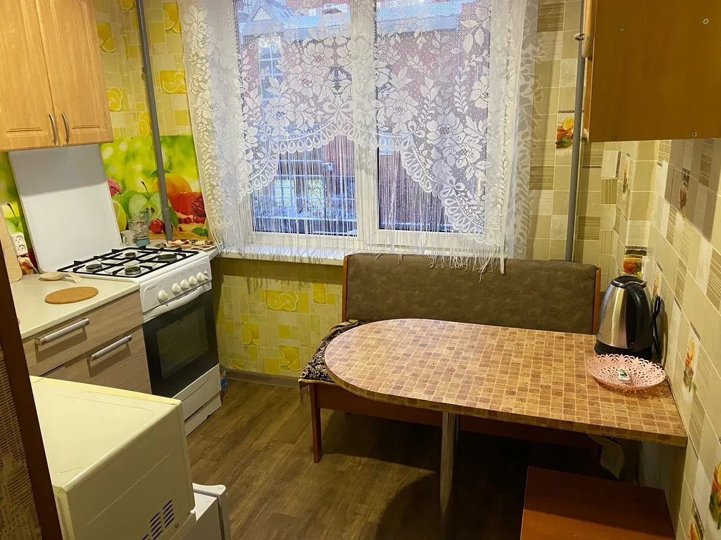 Квартира 2-комнатная Квартира — Великий Новгород