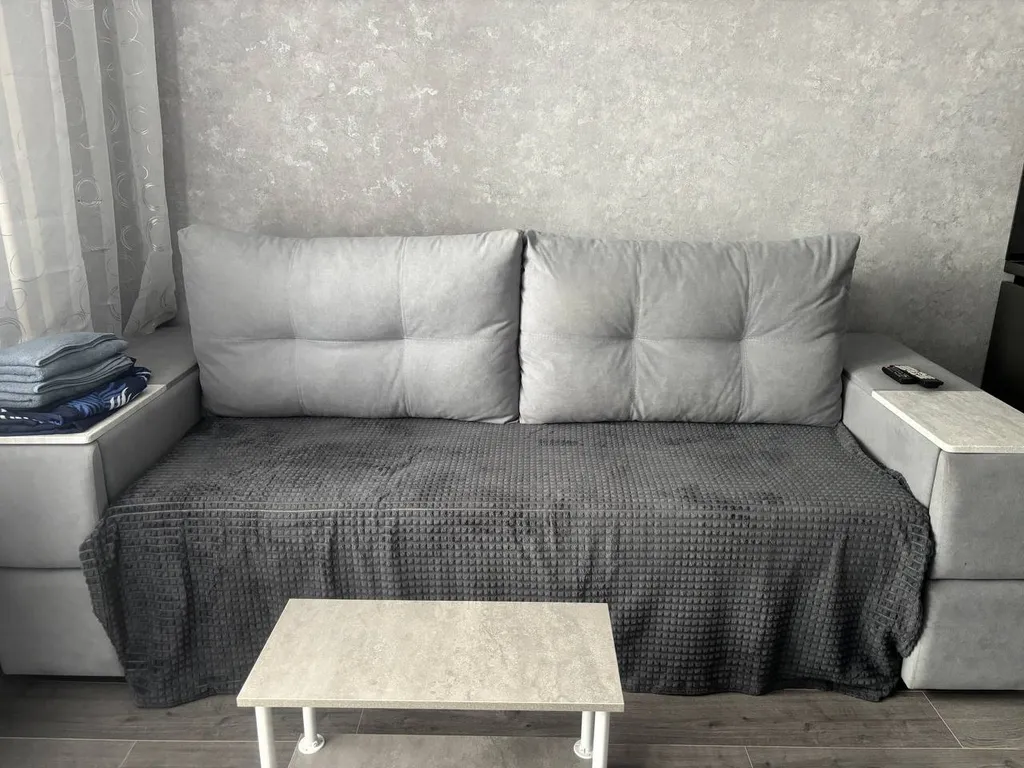 Шикарная студия для двоих в городе спутник