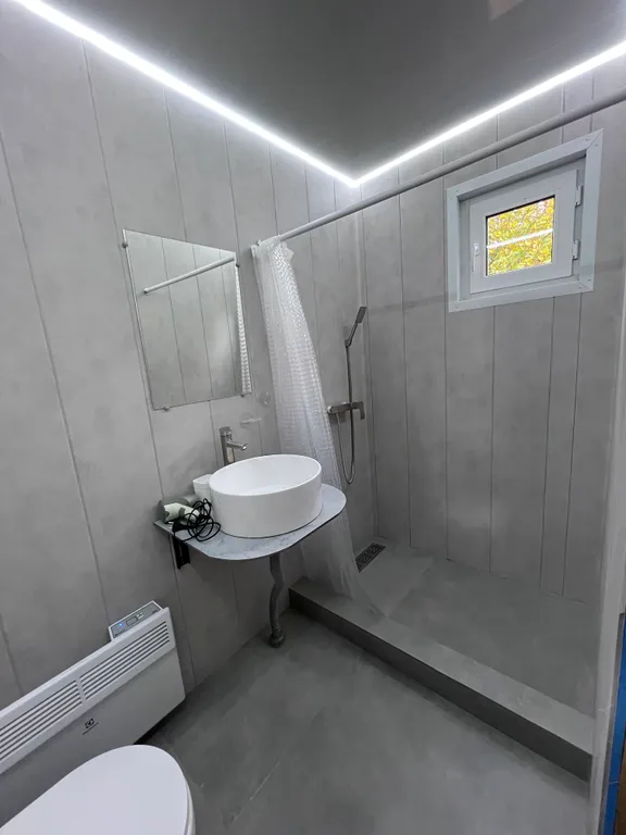 Студия в частном доме