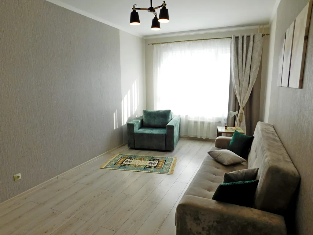 Просторная двухкомнатная квартира в Индустриальном районе г.Барнаула