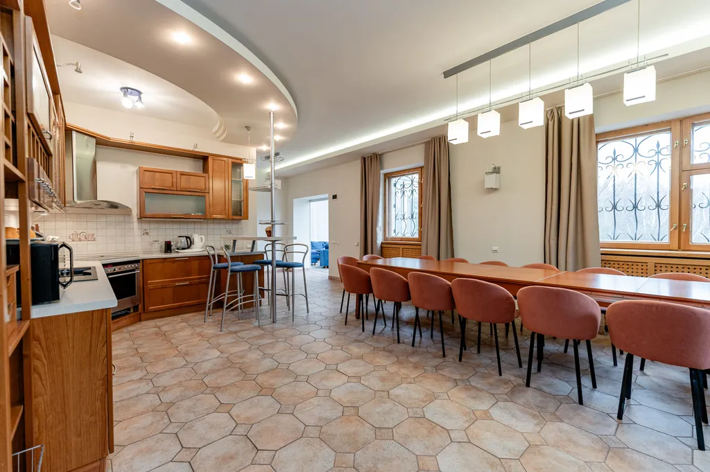 Отличный дом с бассейном и сауной