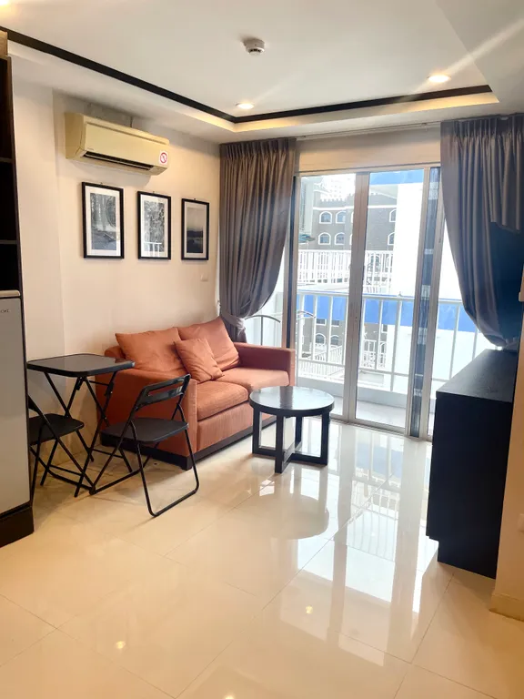 Уютная квартира с одной спальней с видом на море