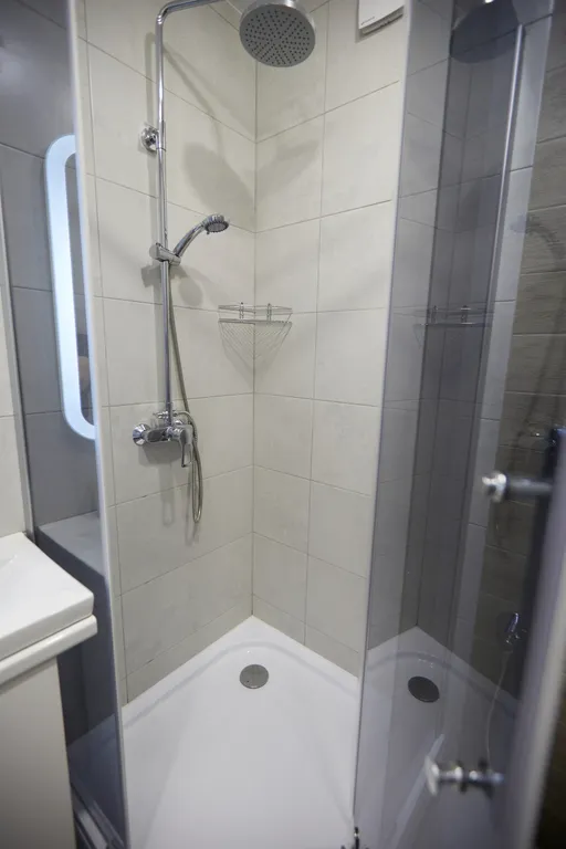 Евродвушка на высоком этаже с красивым видом