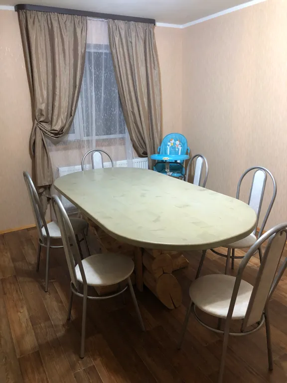 Дом рядом с музеем Деревянного Зодчества