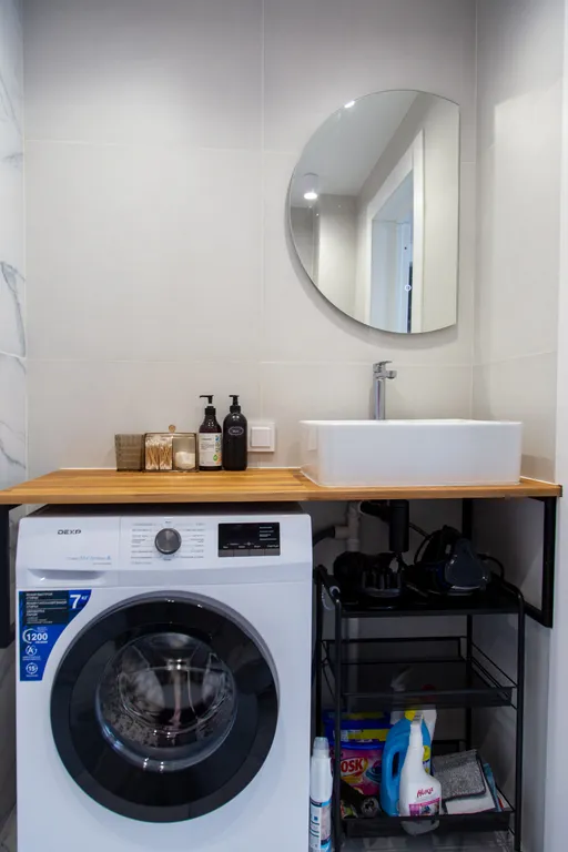 Большой дом с видом на озеро, 3 спальнями, сауной и детской площадкой