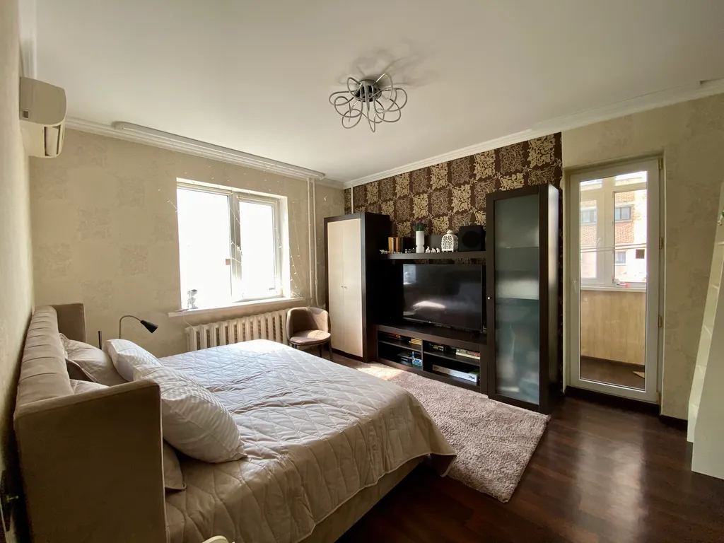 По-домашнему комфортная квартира на Атлетике