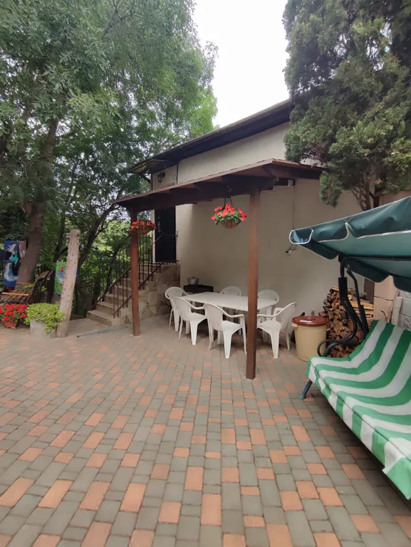 Часть дома с отдельным входом в Профессорском уголке