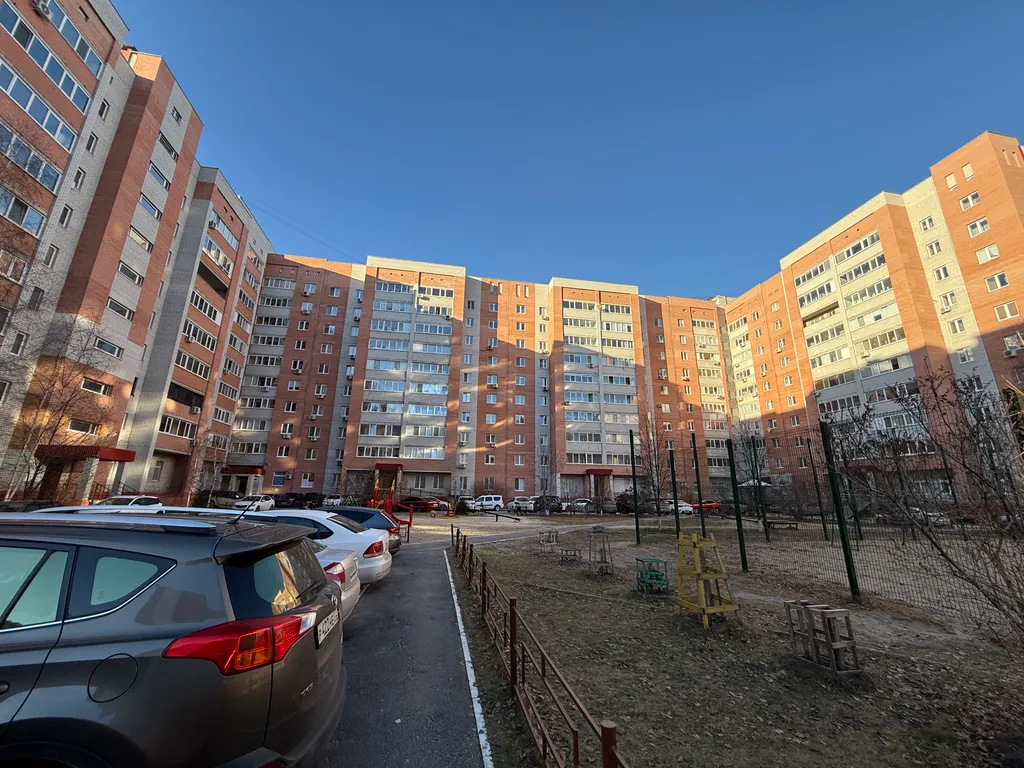 Квартира Квартира Сапфир с закрытым двором, рядом с ТЦ Остров, Мать и Дитя — Тюмень