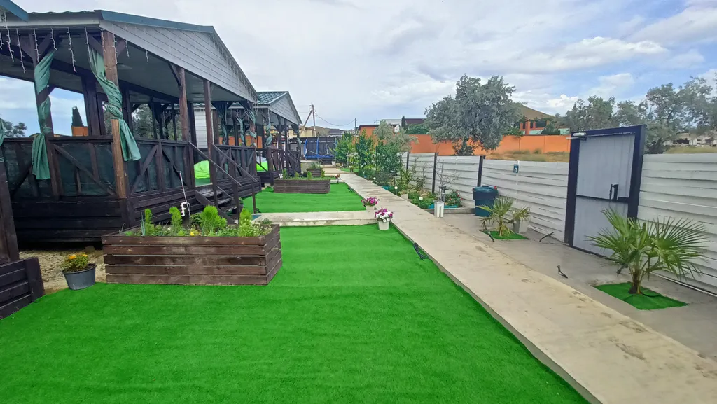 Уютный домик с видом на море