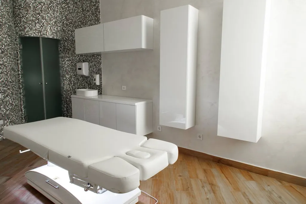 Студия, квартира с балконом в центре