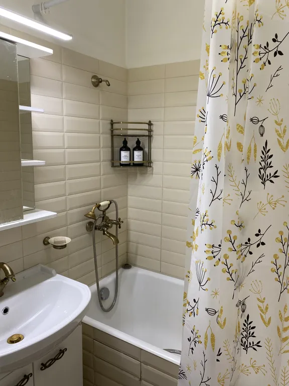 Уютная студия в 1 мин от ст. Болшево