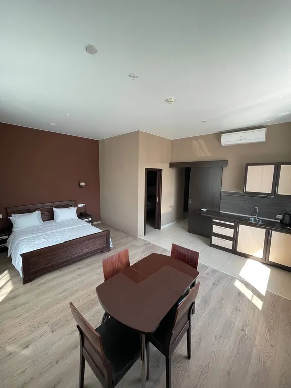 Квартира Семейный номер в отеле с мини-кухней — аренда посуточно в Саранск