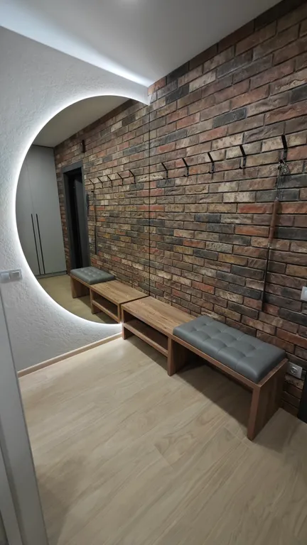 Современная однокомнатная квартира на набережной Двины