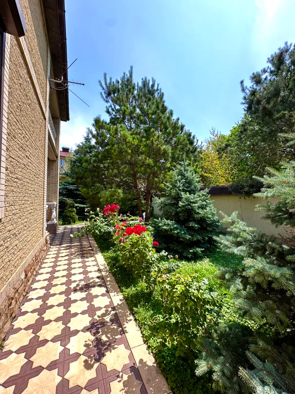 Роскошный дом со всеми условиями на берегу моря