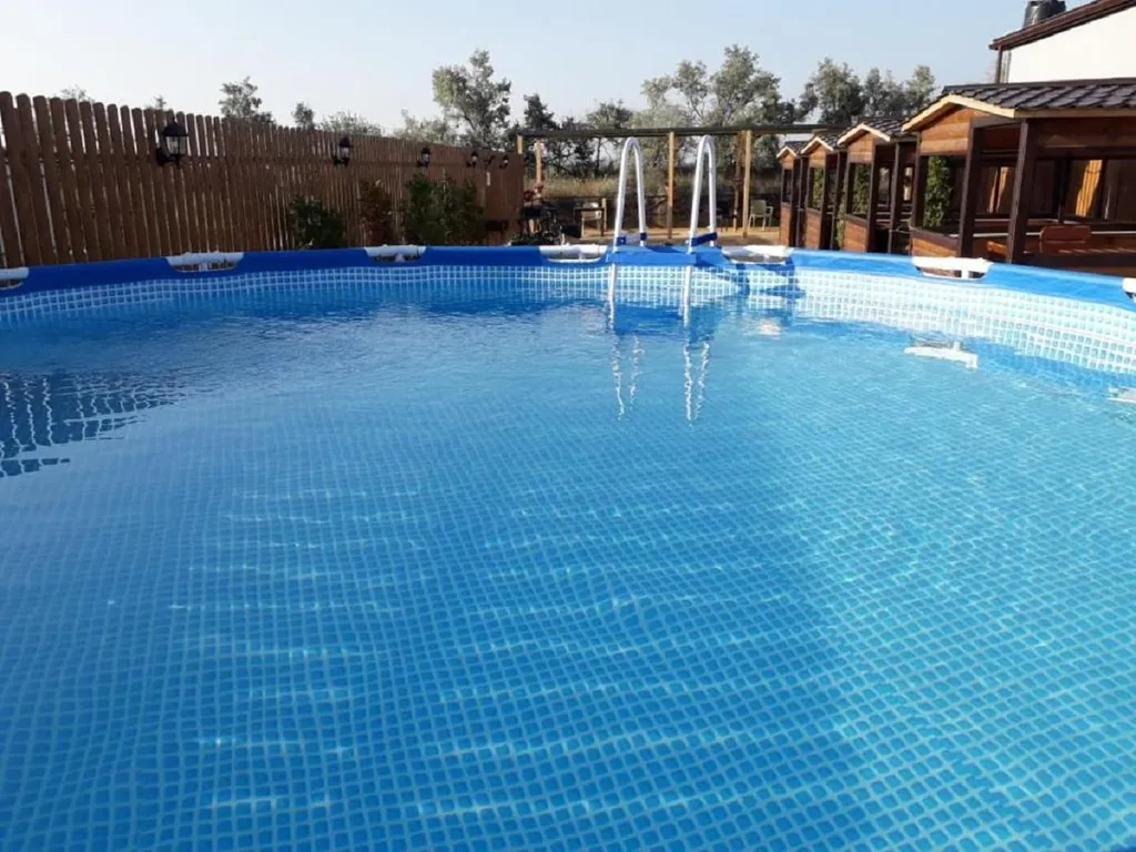 Двухэтажный дом из сруба