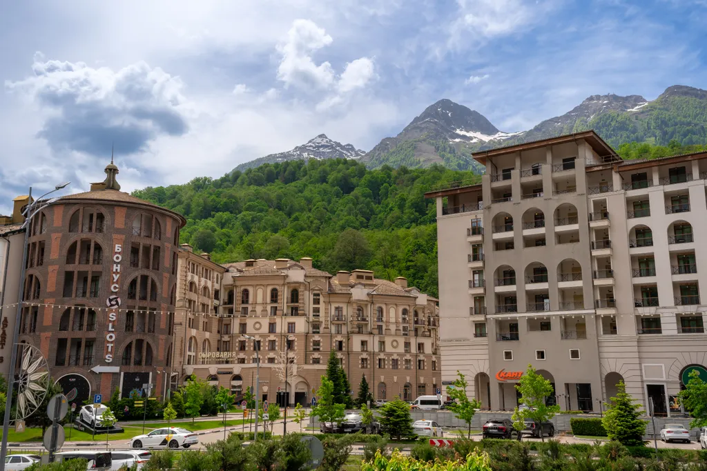 Шикарный коттедж с видом на сказочные горы в центре Красной поляны