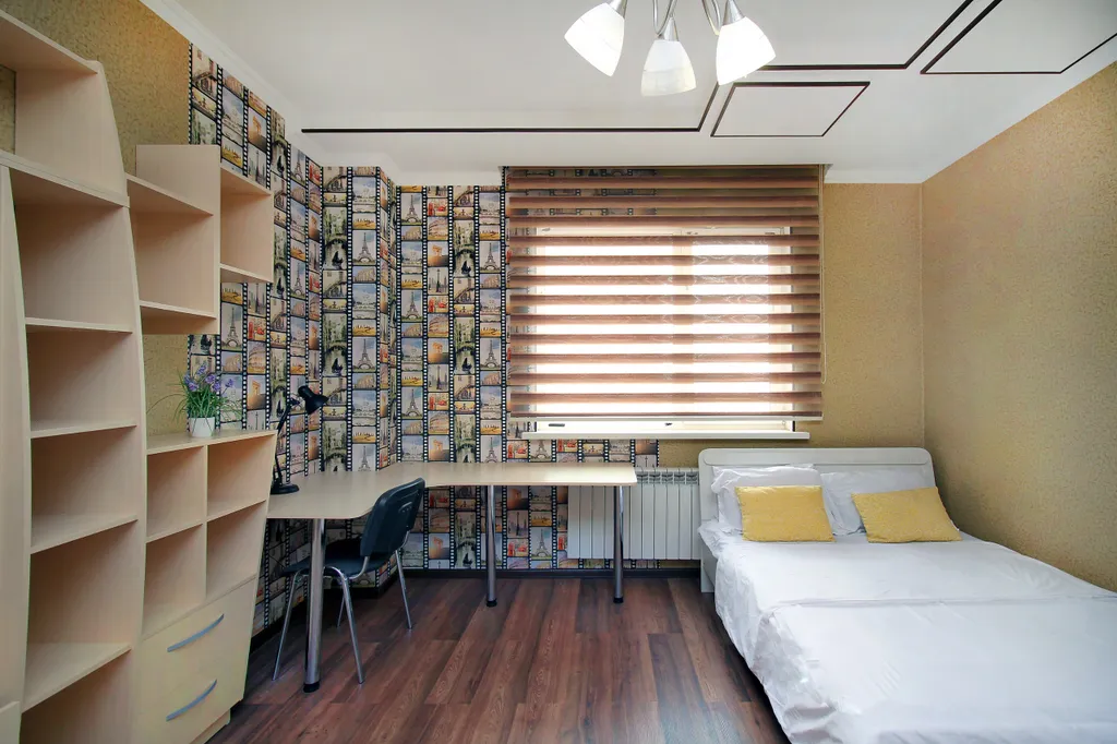 Большая трешка рядом с ТРЦ Mega Alma-Ata