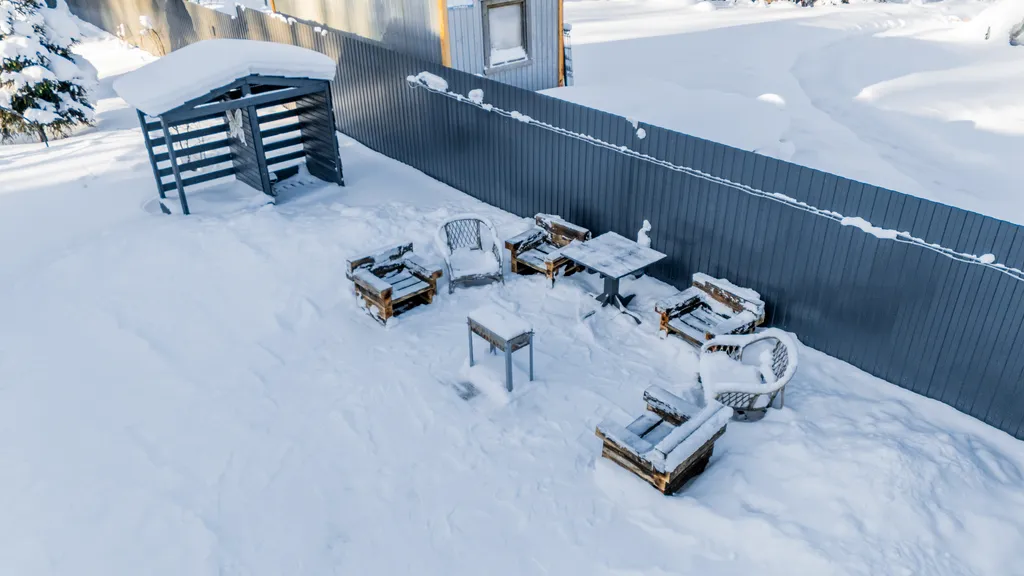 Коттедж Уютный дом у леса — Агалатово