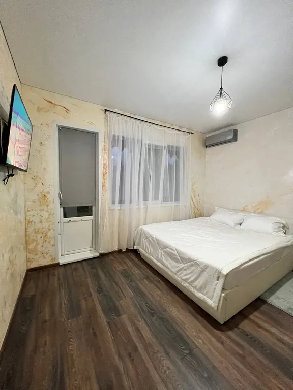 Коттедж Гостевой дом у озера с чаном и баней, лес, рыбалка, квадроциклы, лыжи — Москва