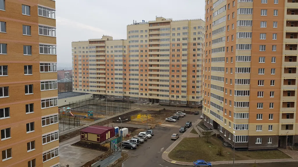 Квартира в спальном районе недалеко от центра