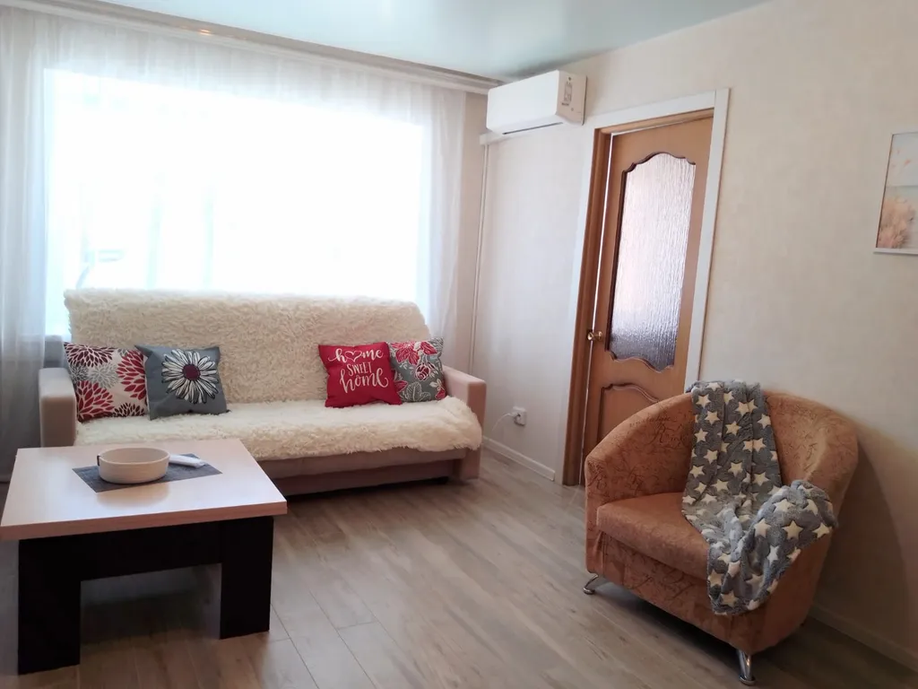 Уютная квартира со всем необходимым для жилья недалеко от центра