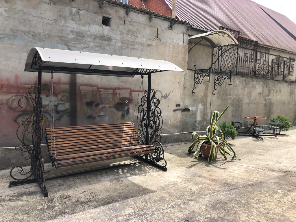 Уютная дача в центре города