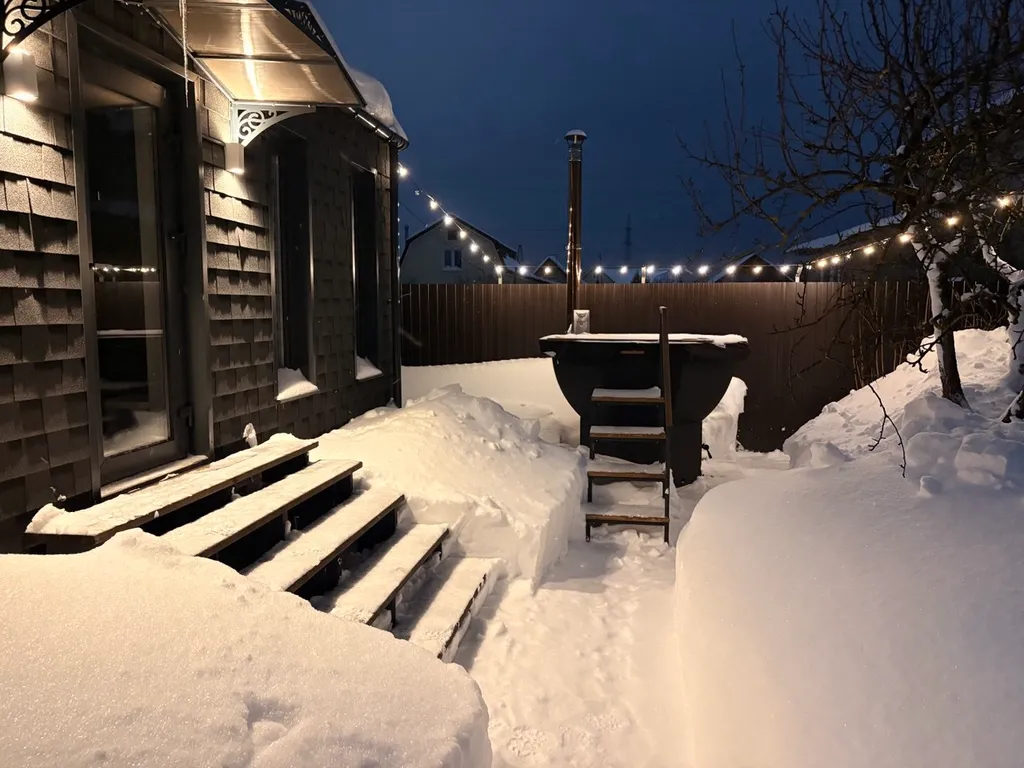 Домик в черте города Климовск