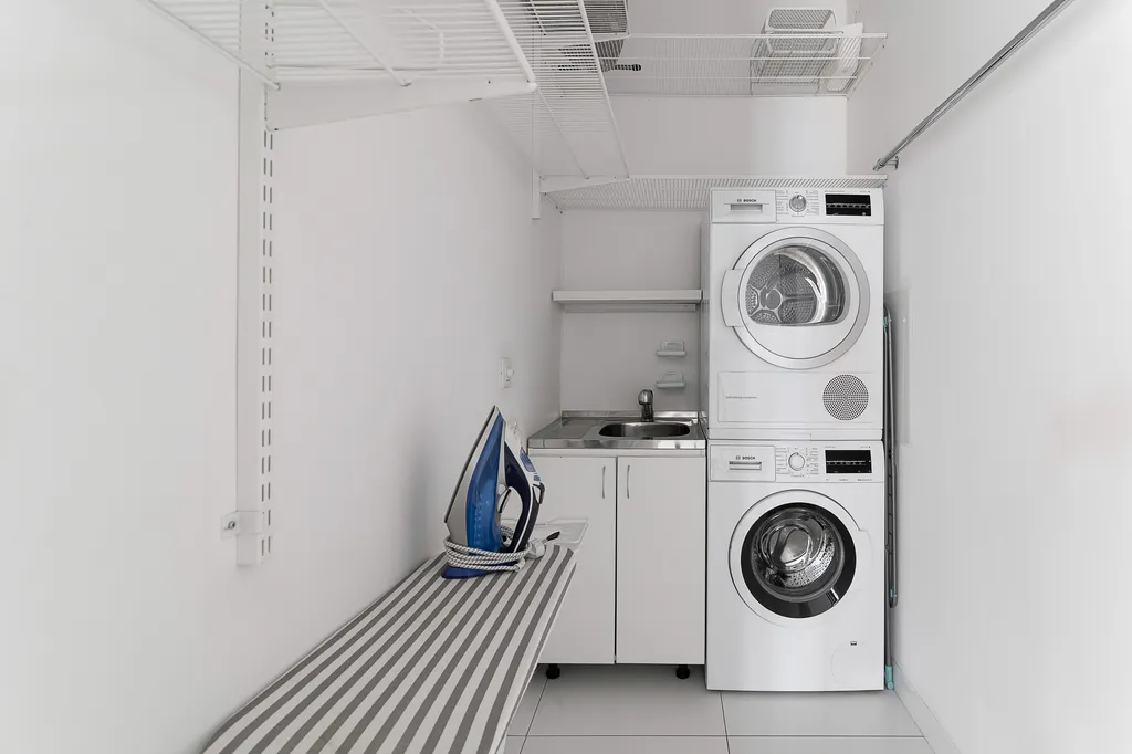 Семейная квартира на первой линии на главной набережной города