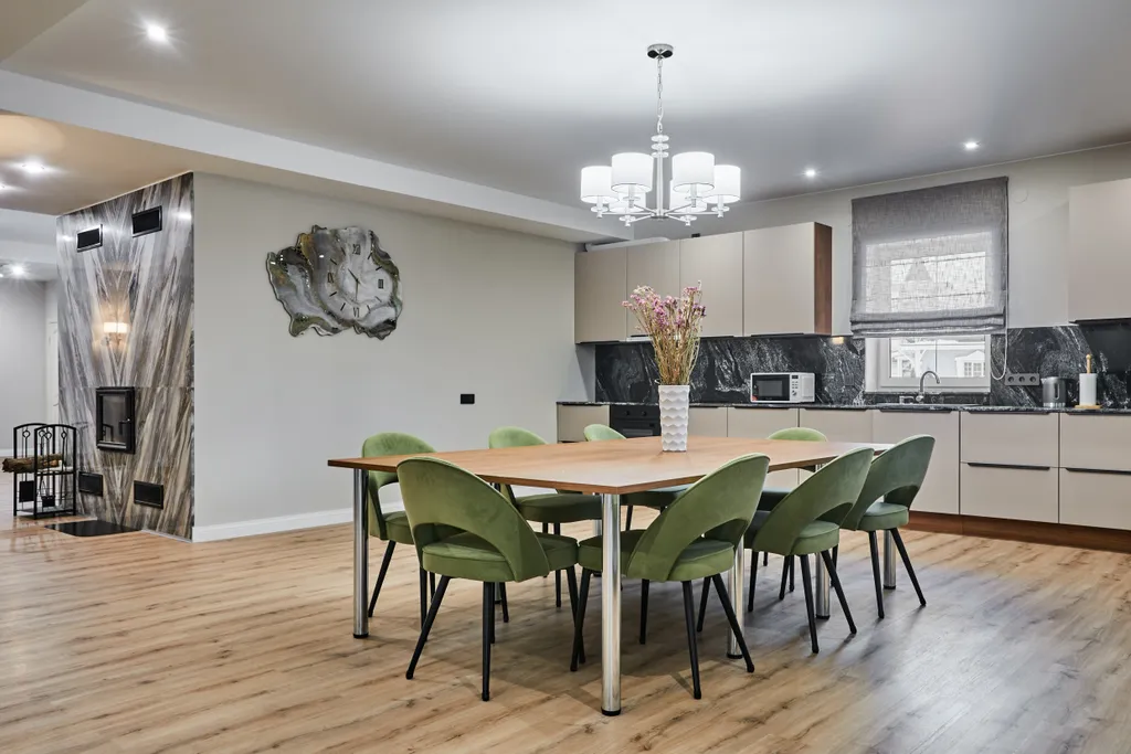 Коттедж 5-комнатный Дом — аренда посуточно в Рощино