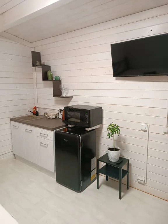 Прекрасный маленький уютный домик