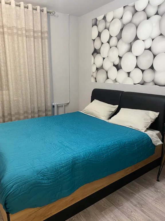 Просторная светлая 2-комнатная квартира в центре города