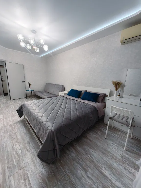 Квартира Апартаменты возле парка Краснодар — Краснодар