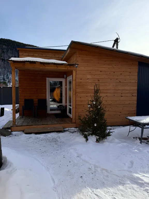 Уютный новый дом на Байкале