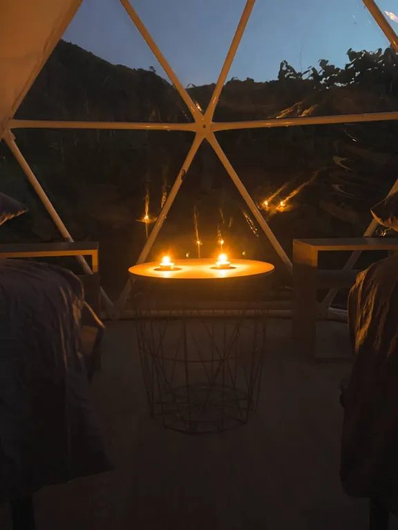 Уютный купол на острове Кунашир