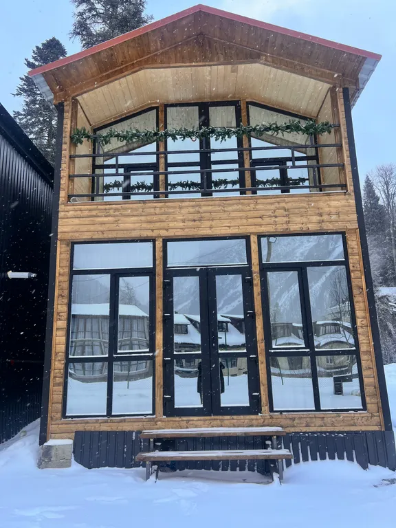 Коттедж в окружении реки,гор и леса — аренда посуточно в Домбай