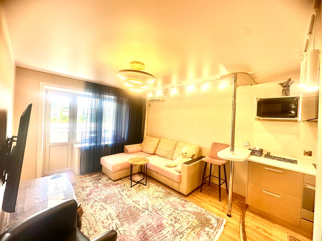 Уютная двушка в Южном, рядом с ТЦ Находка-Мега