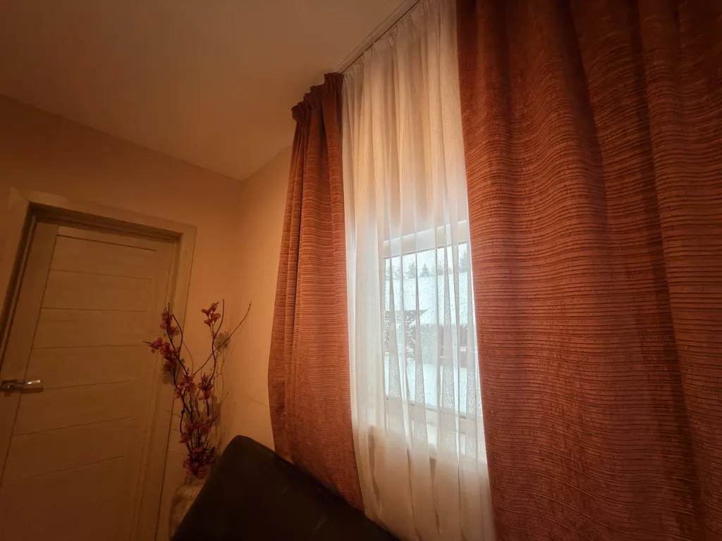 Апартаменты в коттедже с мангалом на территории, от центра 10 минут