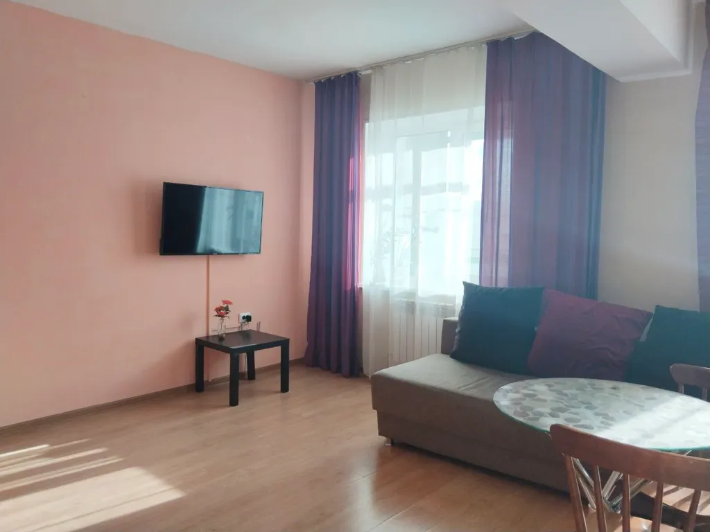 Уютная квартира в центре рядом с жд вокзалом