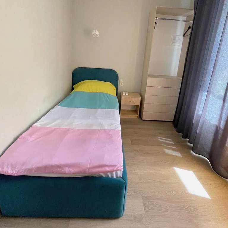 Квартира Отдельная комната в двухэтажной квартире в центре — Казань