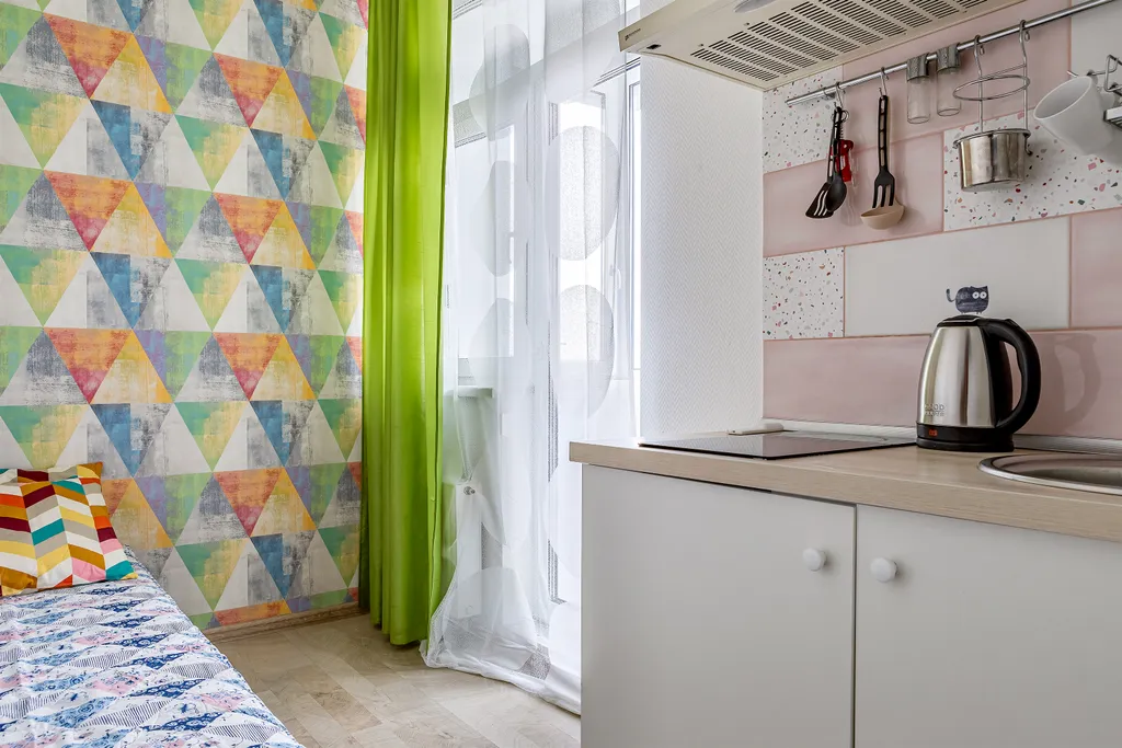 Уютная и светлая студия с балконом