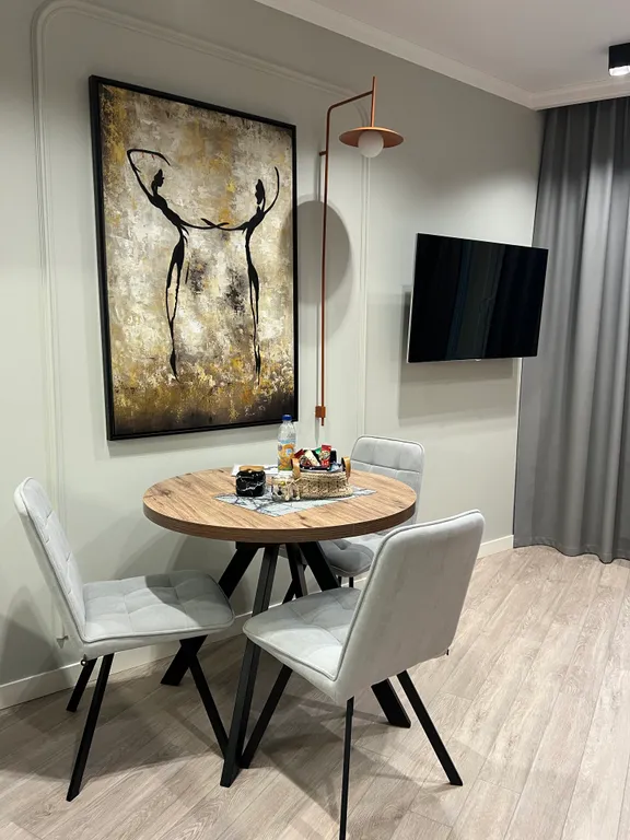 Уютная квартира с дизайнерским ремонтом в центре города