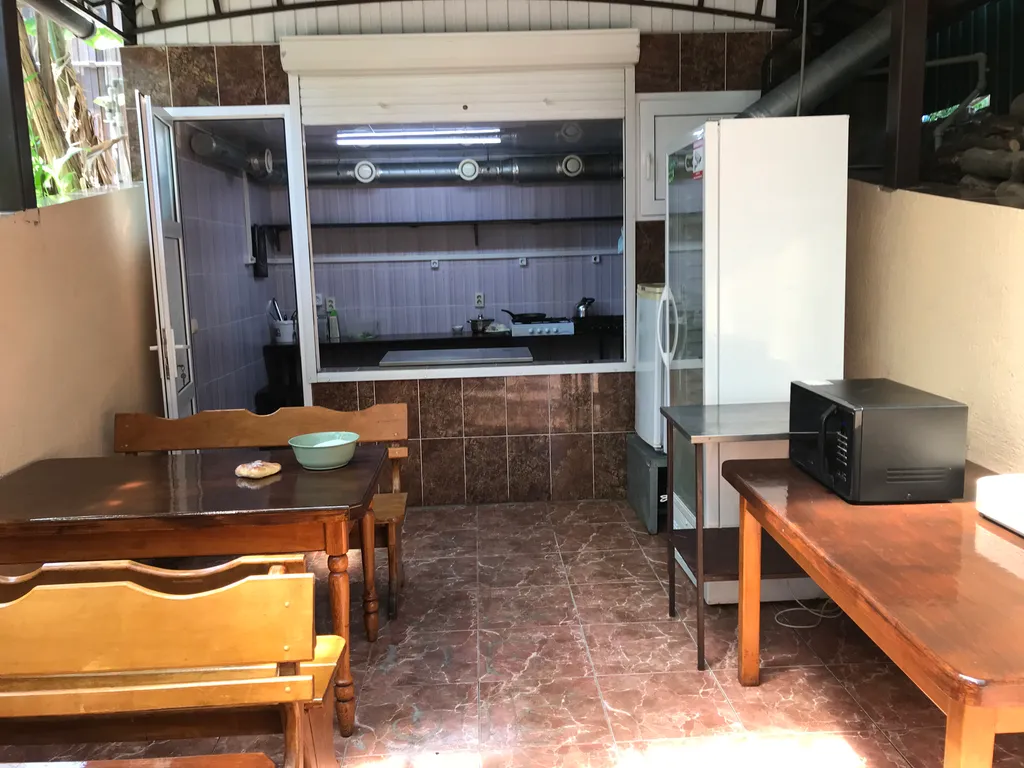 Квартира Квартира Комфортные номера с балконом и со всеми удобствами — Лазаревское