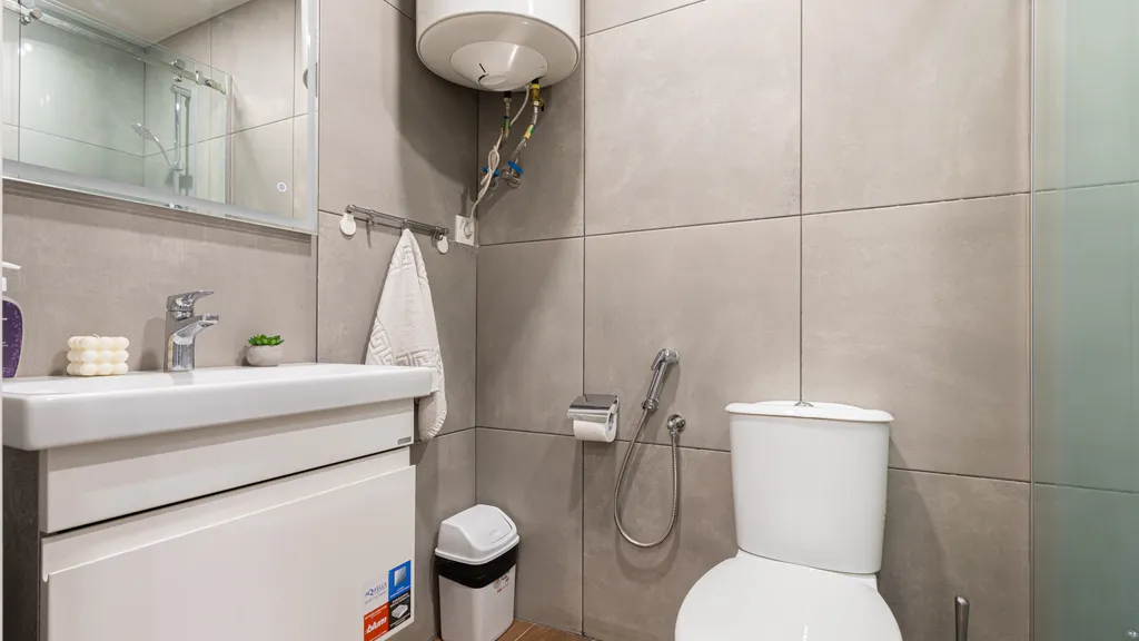 Маленькая квартира в новостройке в центре города