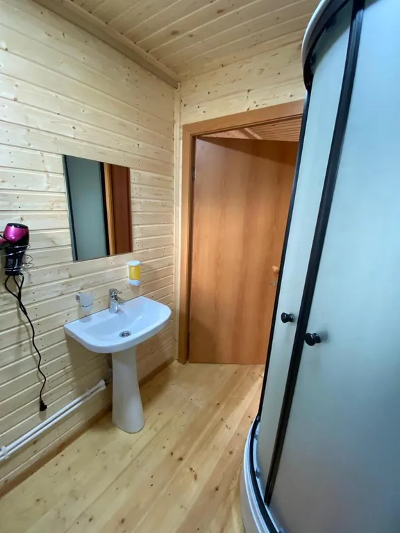 Уютный и просторный дом с видом на горы