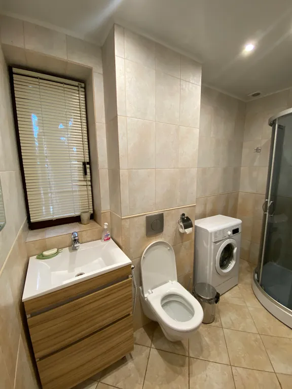 Домик в живописном месте на берегу Ладожского озера