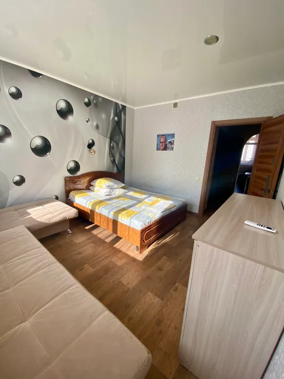 Большая квартира, рядом с Аквапарком и детской областной больницей