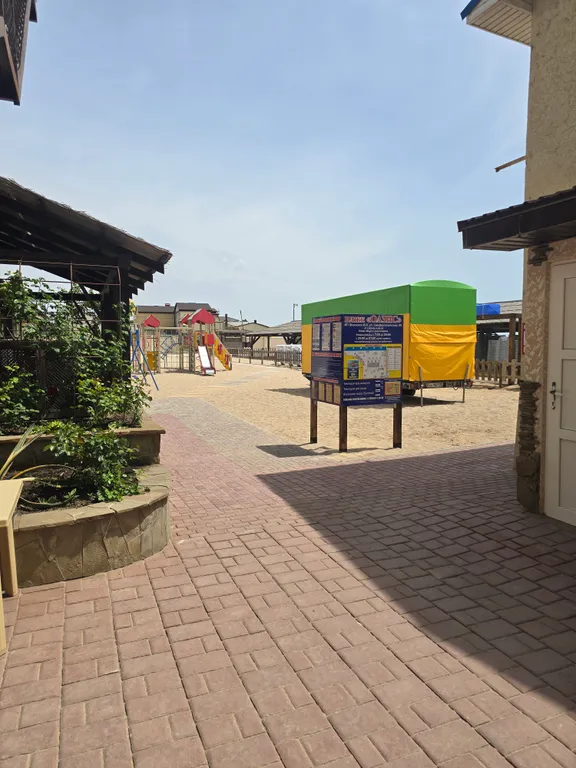 Уютный эллинг, комната, на самом берегу моря